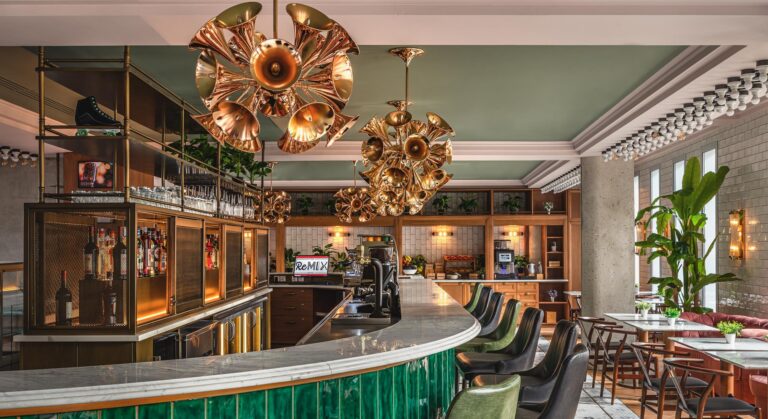 Marvin & the gang bar